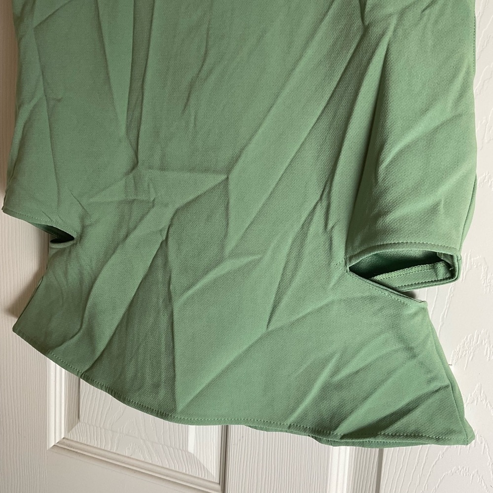 Zara Cut-Out Peplum Sleeveless Top - Sage Green size Large - Picture 4 of 9